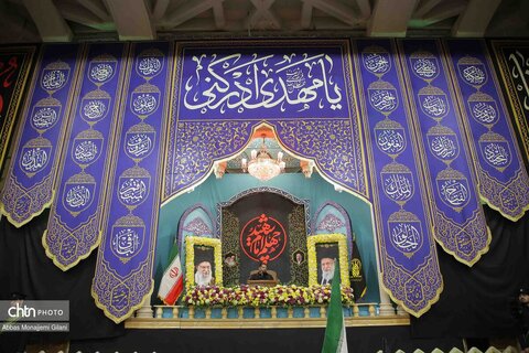 برگزاری آیین چهلم رهبر شهید در حرم مطهر حضرت معصومه(س)
