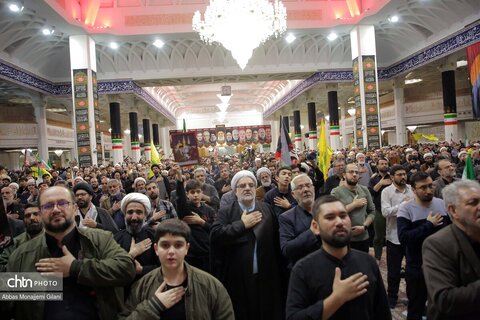 برگزاری آیین چهلم رهبر شهید در حرم مطهر حضرت معصومه(س)