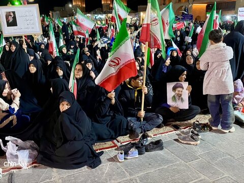 گرامیداشت اربعین رهبر انقلاب و شهدای جنگ رمضان در یزد