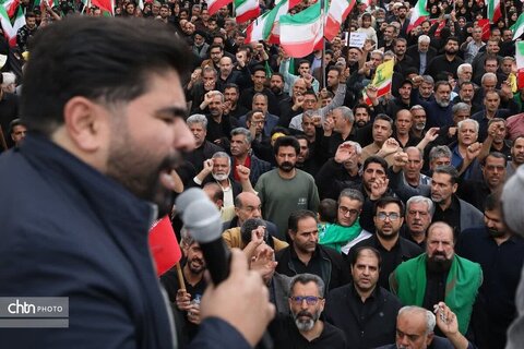 گرامیداشت اربعین رهبر انقلاب و شهدای جنگ رمضان در یزد