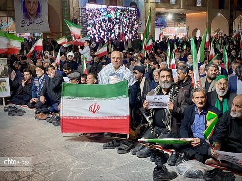 گرامیداشت اربعین رهبر انقلاب و شهدای جنگ رمضان در یزد