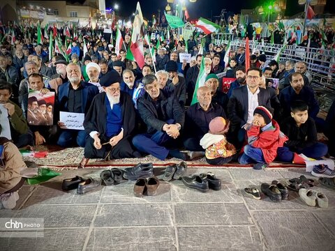 گرامیداشت اربعین رهبر انقلاب و شهدای جنگ رمضان در یزد