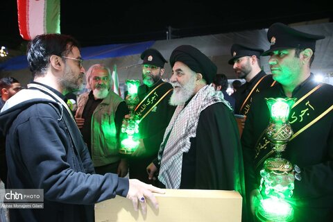 حضور تولیت آستان مقدس مسجد جمکران در موکب «جان من، ایران من»
