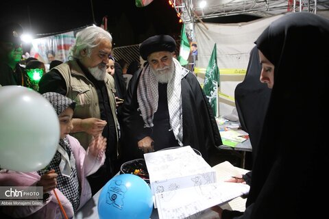 حضور تولیت آستان مقدس مسجد جمکران در موکب «جان من، ایران من»