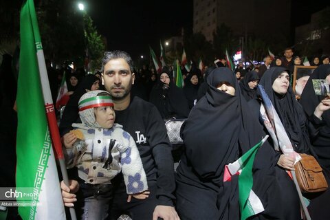 شب نوزدهم برپایی موکب «جان من، ایران من» در قم