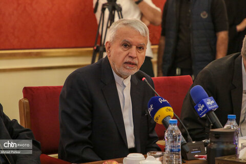 نشست مشترک صالحی‌امیری با اعضای کمیسیون فرهنگی مجلس شورای اسلامی