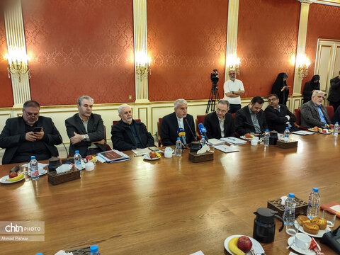 نشست مشترک صالحی‌امیری با اعضای کمیسیون فرهنگی مجلس شورای اسلامی