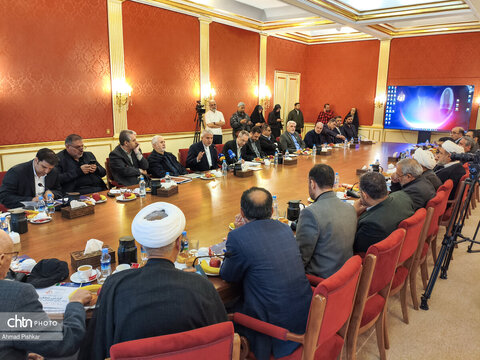 نشست مشترک صالحی‌امیری با اعضای کمیسیون فرهنگی مجلس شورای اسلامی