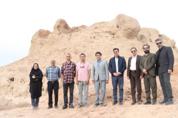 بازید رئیس پژوهشگاه میراث فرهنگی و گردشگری از محوطه ها و آثار تاریخی استان سمنان