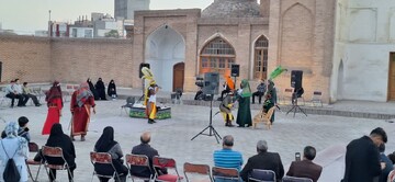 برگزاری مراسم شبیه خوانی در مجموعه فرهنگی تاریخی قطب الدین حیدر تربت حیدریه