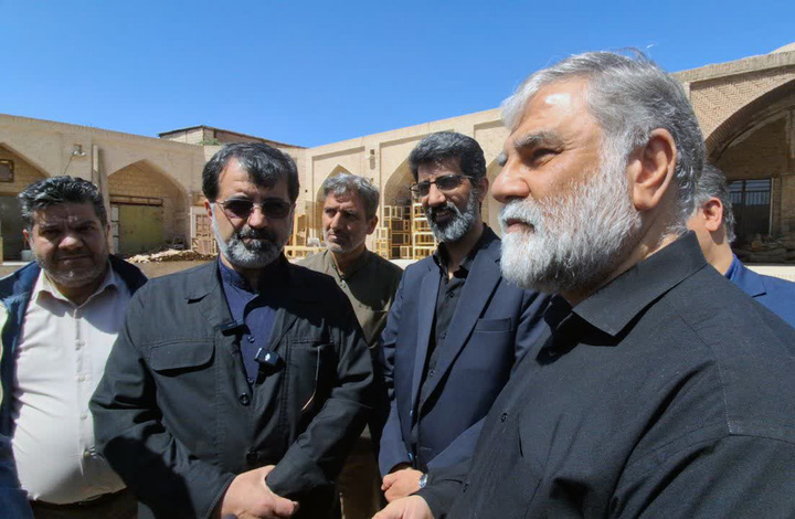 تأکید استاندار قم‌ بر رفع مشکلات گردشگری با مشارکت بخش خصوصی