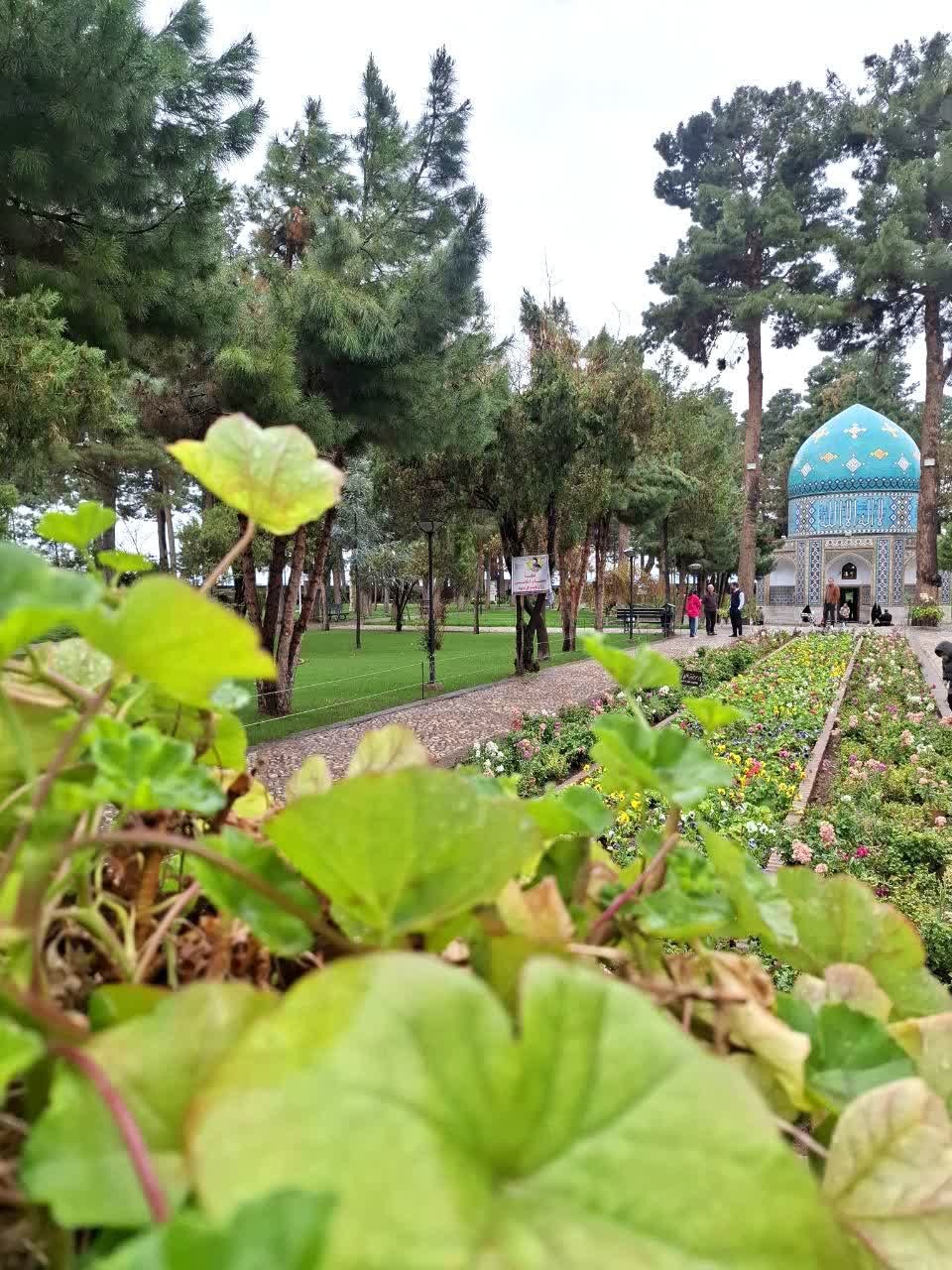 قدردانی استاندار خراسان رضوی از بازپیرایی باغ آرامگاه عطار نیشابوری