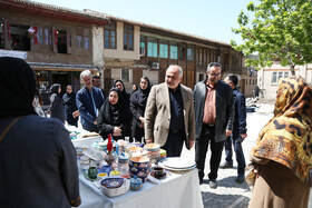 برگزاری تور و نمایشگاه صنایع دستی به مناسبت ۲۹ فروردین روز جهانی بناها ومحوطه های تاریخی