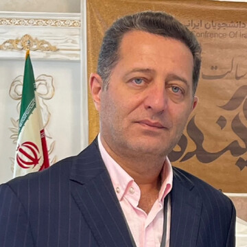 نقش تعامل دانشگاه و صنعت در ارتقای گردشگری و هتلداری با رویکرد پیوند علم و تجربه