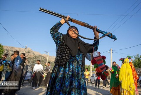 «برنو» نماد ایستادگی عشایر مقابل دشمن