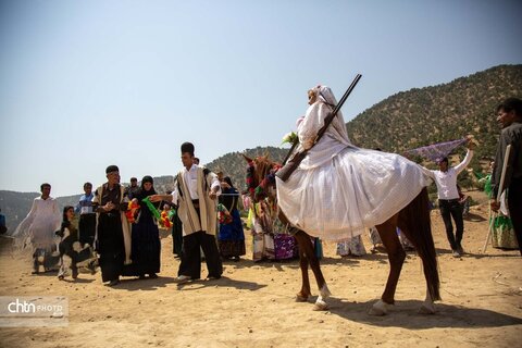 «برنو» نماد ایستادگی عشایر مقابل دشمن