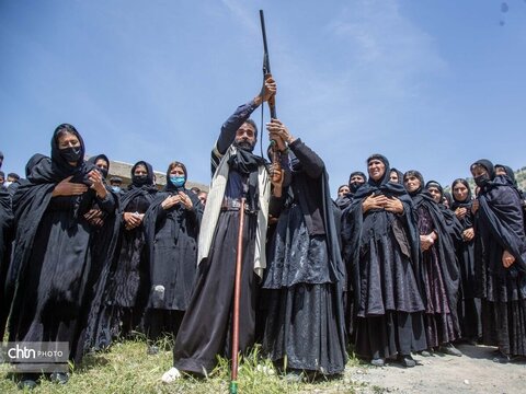 «برنو» نماد ایستادگی عشایر مقابل دشمن
