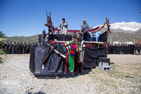 «برنو» نماد ایستادگی عشایر مقابل دشمن