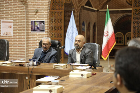 نشست میراث فرهنگی در سایه جنگ در اردبیل برگزار شد
