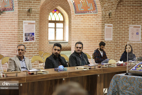 نشست میراث فرهنگی در سایه جنگ در اردبیل برگزار شد