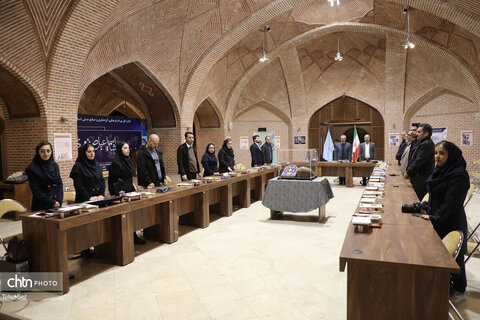 نشست میراث فرهنگی در سایه جنگ در اردبیل برگزار شد