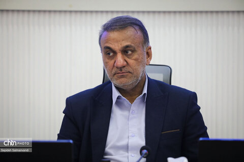 نشست مدیرکل با فعالان و انجمن‌های مردم‌ نهاد میراث‌فرهنگی‌، گردشگری و صنایع‌دستی خوزستان