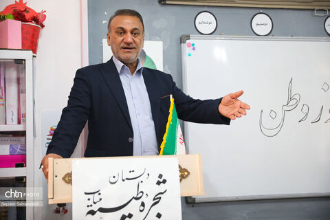 روز بناهای تاریخی در اهواز با ادای احترام به شهدای مدرسه میناب