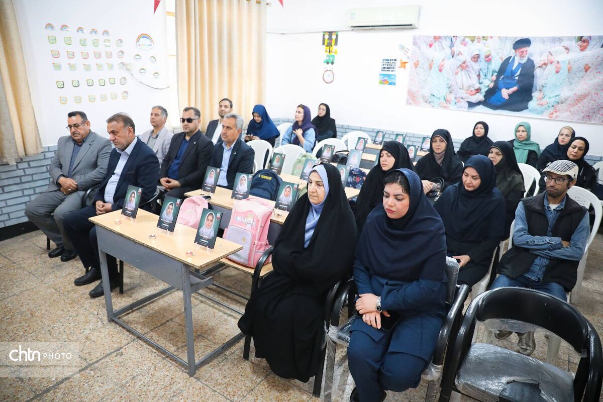 روز بناهای تاریخی در اهواز با ادای احترام به شهدای مدرسه میناب گرامی داشته شد