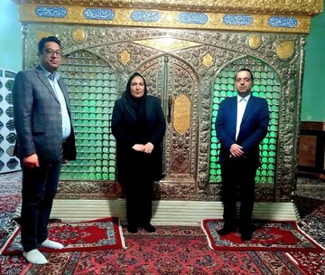 بازدید رئیس سازمان مدیریت و برنامه‌ریزی استان مرکزی از گنجینه‌های تاریخی و مذهبی روستای هزاوه