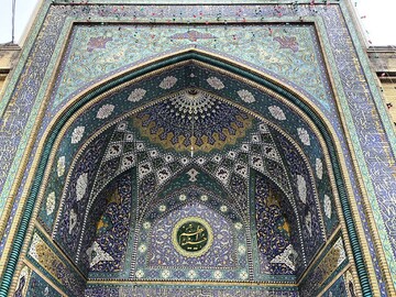 تاکید مدیرکل اوقاف استان زنجان بر اجرای معماری اسلامی در حسینیه اعظم