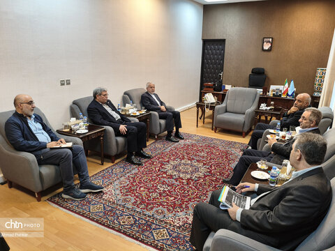 نشست مشترک وزرای میراث فرهنگی و کار