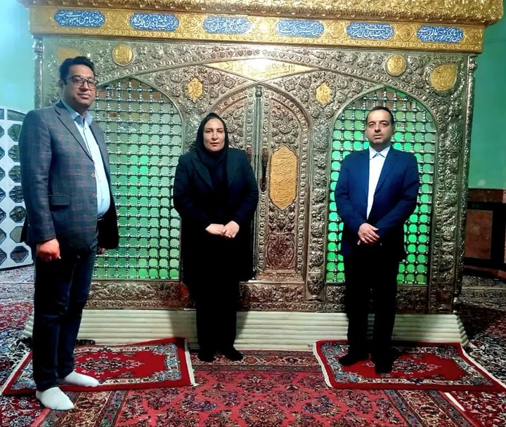 بازدید رئیس سازمان مدیریت و برنامه‌ریزی استان مرکزی از گنجینه‌های تاریخی و مذهبی روستای هزاوه