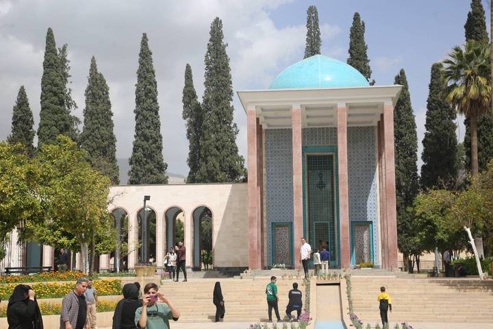 سعدی؛ صدایی از قرن هفتم که هنوز جهان با او سخن می‌گوید