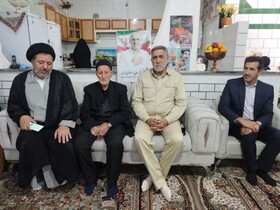 دیدار مشاور وزیر میراث‌فرهنگی با خانواده شهید حاج رمضان حسنوند در لرستان