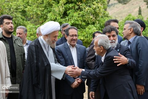 آئین گلباران آرامگان سعدی شیرازی