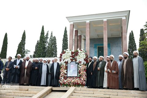 آئین گلباران آرامگان سعدی شیرازی