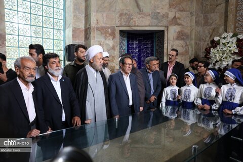 آئین گلباران آرامگان سعدی شیرازی