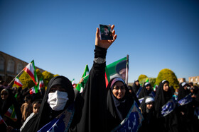 اجتماع بانوان جان‌فدای اصفهانی در مجموعه جهانی میدان امام(ره)