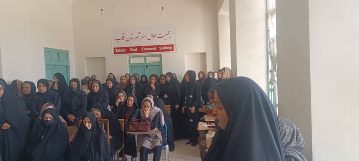 برگزاری دوره توجیهی، آموزشی هنرمندان صنایع‌دستی تکاب