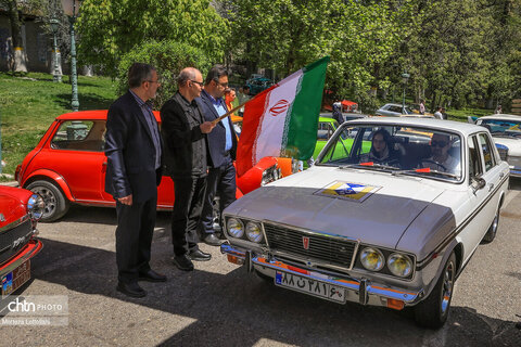 رالی‌تور و گردهمایی خودروهای تاریخی در محکومیت تجاوز به میراث فرهنگی و تاریخی ایران