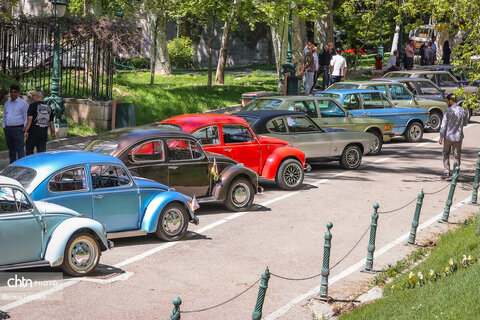 رالی‌تور و گردهمایی خودروهای تاریخی در محکومیت تجاوز به میراث فرهنگی و تاریخی ایران