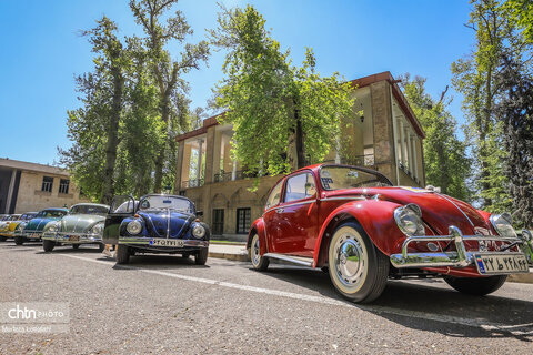 رالی‌تور و گردهمایی خودروهای تاریخی در محکومیت تجاوز به میراث فرهنگی و تاریخی ایران