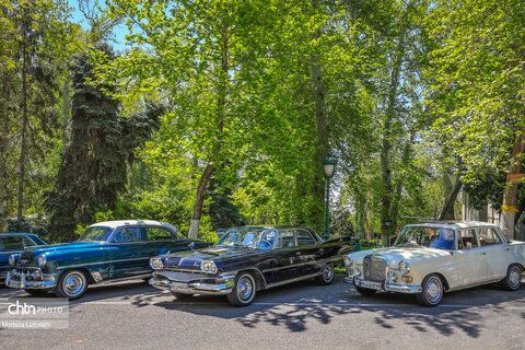 رالی‌تور و گردهمایی خودروهای تاریخی در محکومیت تجاوز به میراث فرهنگی و تاریخی ایران