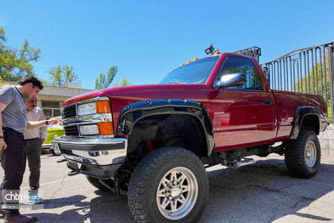 رالی‌تور و گردهمایی خودروهای تاریخی در محکومیت تجاوز به میراث فرهنگی و تاریخی ایران