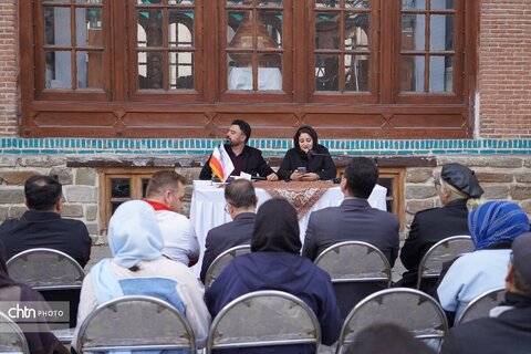 عصر شعر قرار وطن در مدرسه هدایت ارومیه