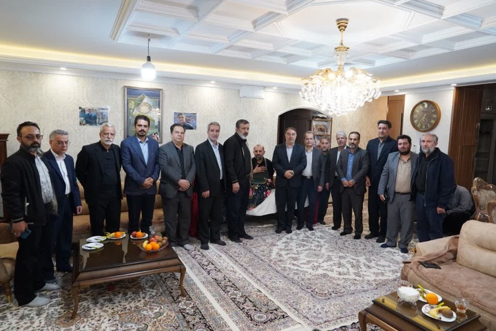 دیدار مدیرکل میراث‌فرهنگی استان همدان با خانواده شهیدان محمدی