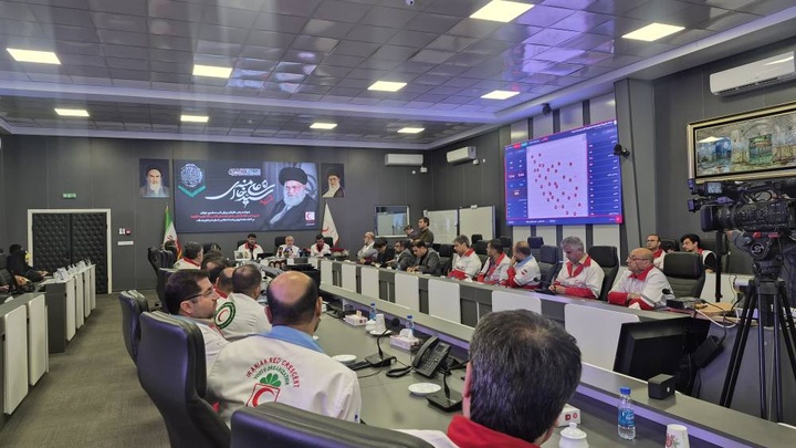 پیوستن وزیر میراث‌فرهنگی و ۱۰ هزار نفر از کارکنان این وزارتخانه به پویش «ایرانِ ما» هلال‌احمر