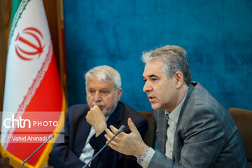 نشست وزیر با مدیران معاونت مالی و اداری