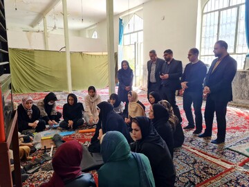 دوره‌های آموزشی صنایع‌دستی در شهرستان صحنه برگزار شد
