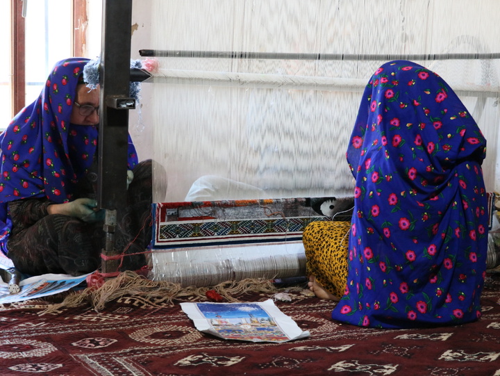 ثبت جهانی نشان جغرافیایی فرش دویدوخ نهایی شد